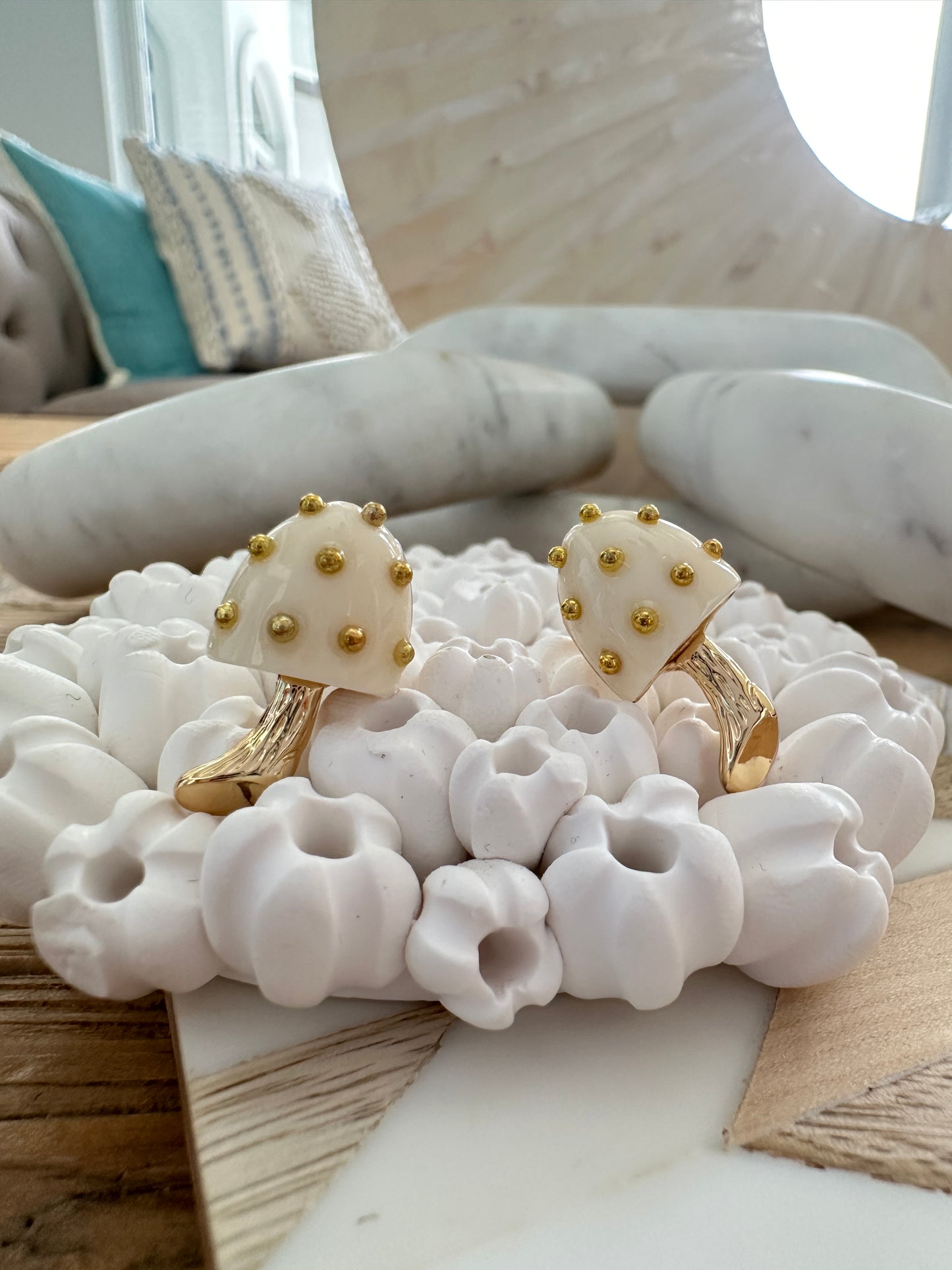 White Mushrooms