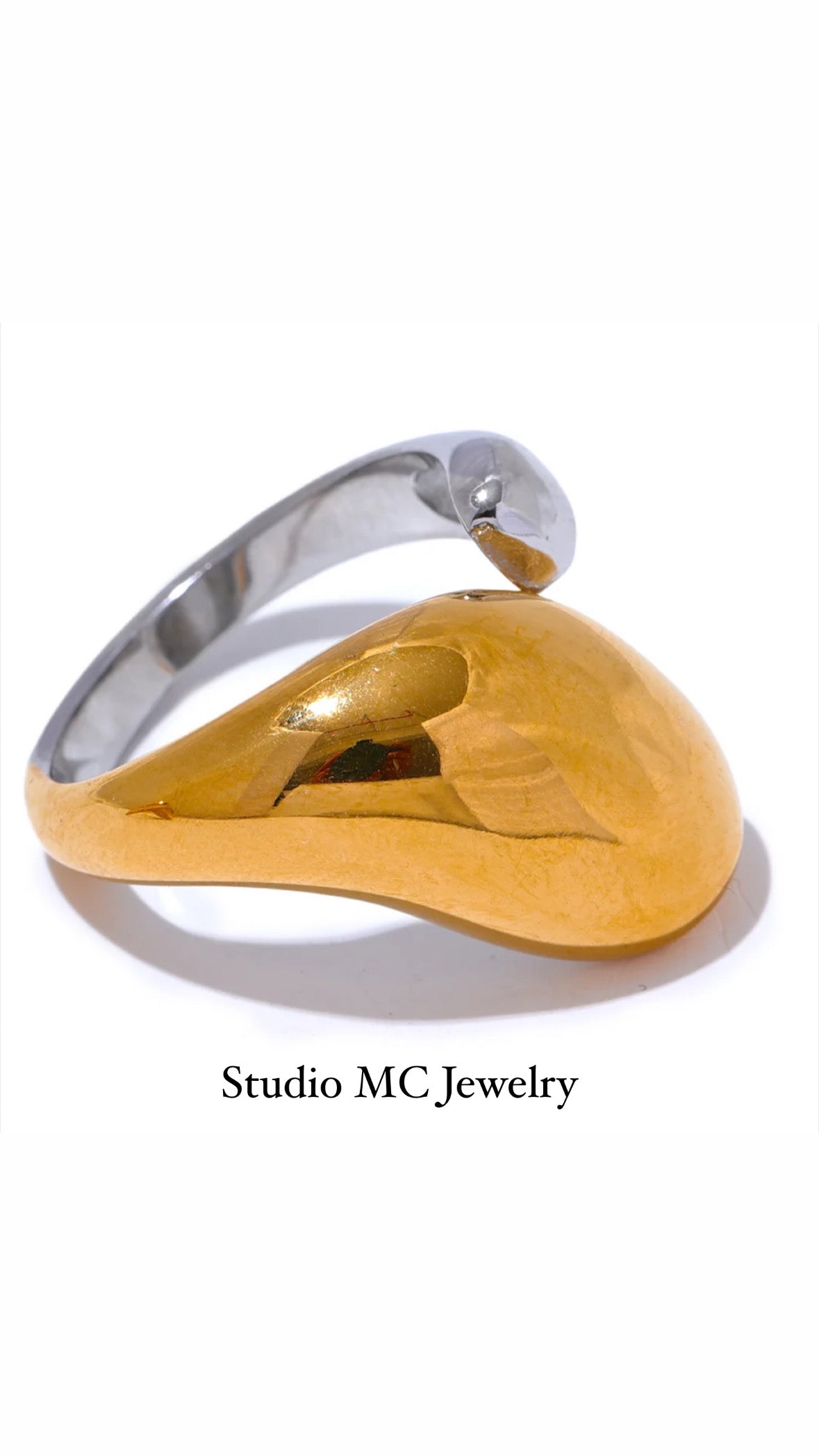 Victoria Ring