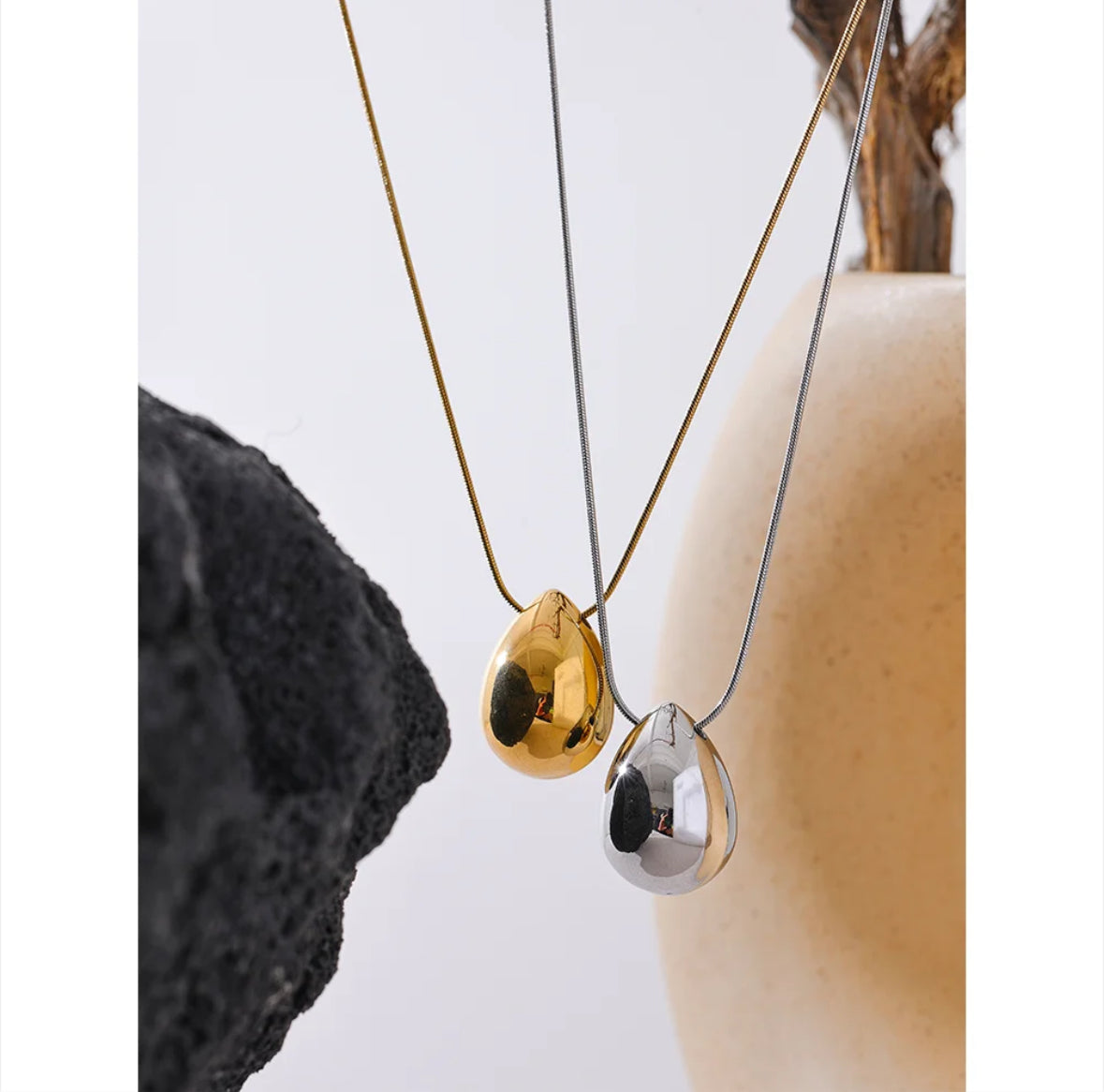 Teardrop Necklace