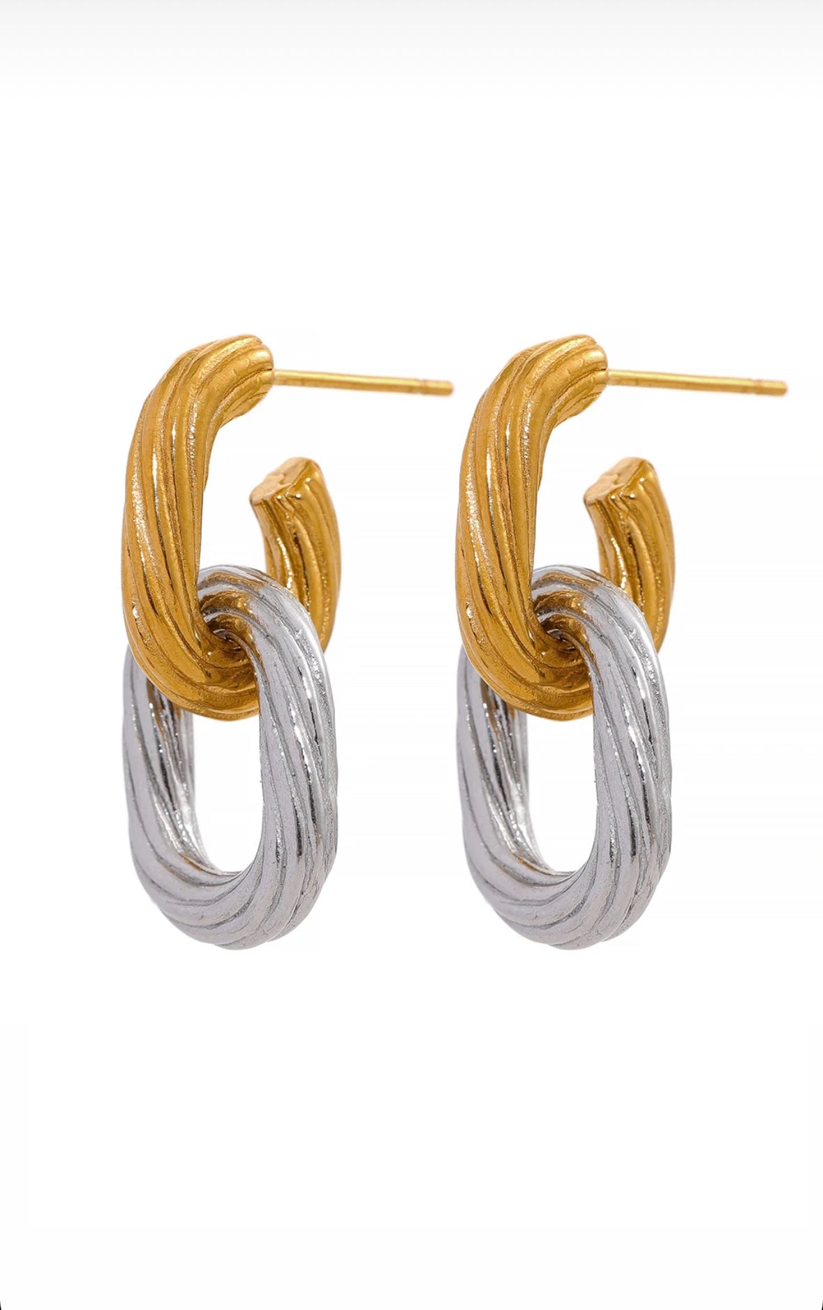 Gaby Hoops