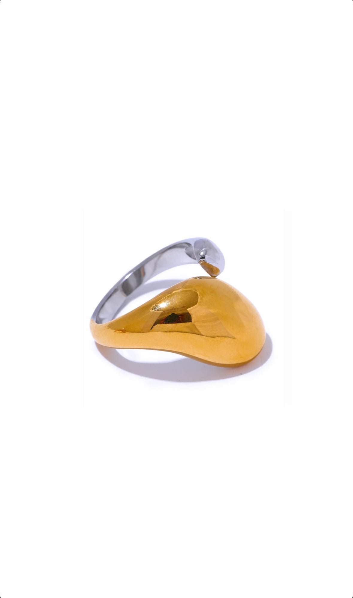 Victoria Ring