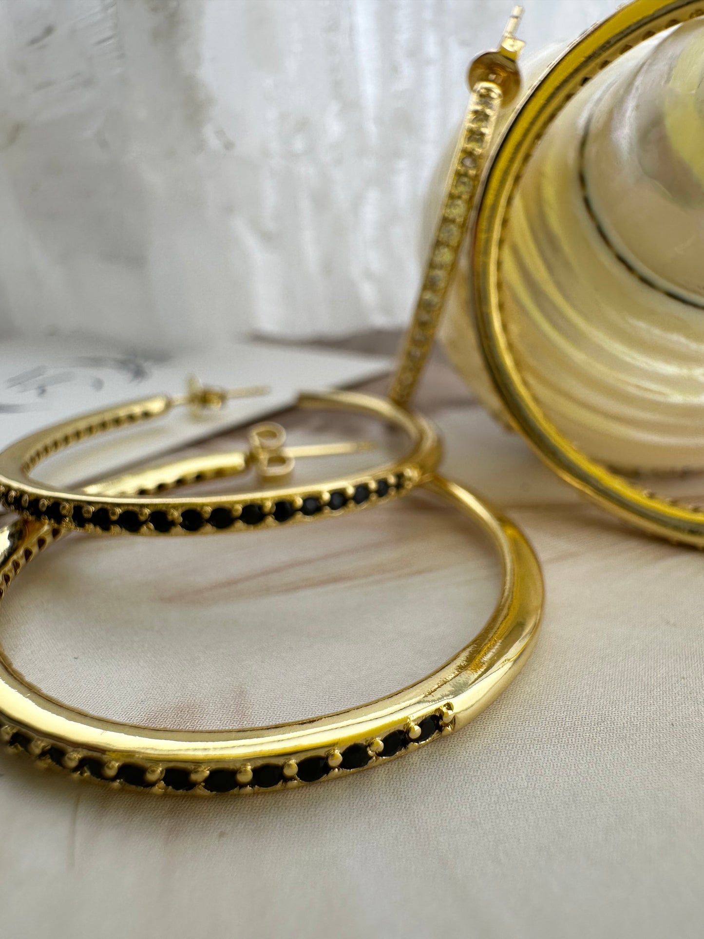 Lili Hoops