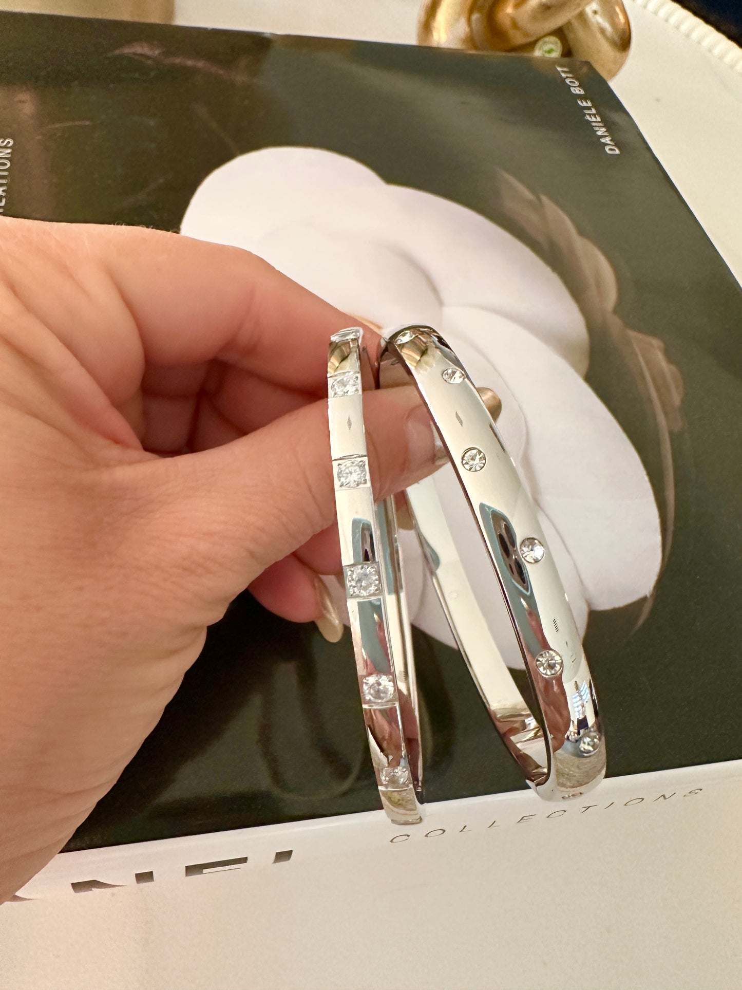Luna Bangle