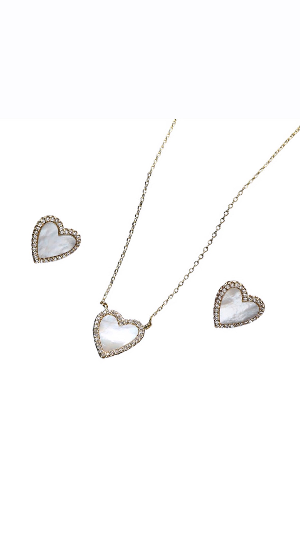 Alicia’s Heart Set