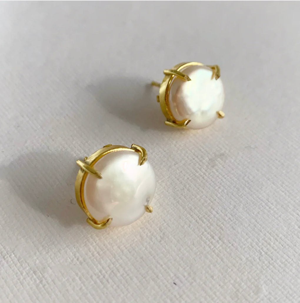 Perla Studs