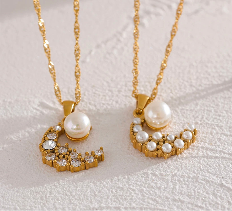 Greta Pearl Moon Necklace