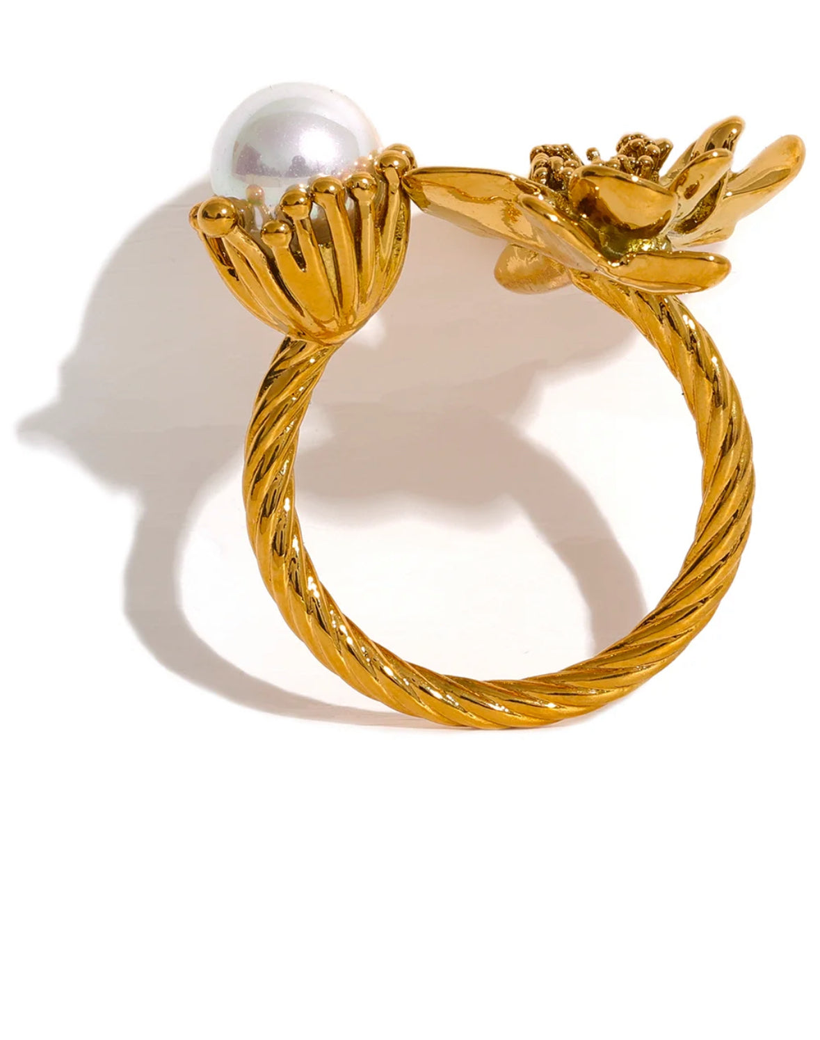 Magnolia Ring
