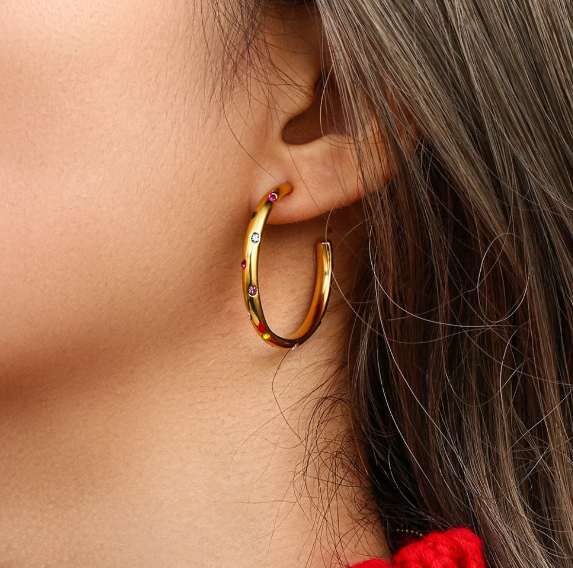 Zoe Hoops