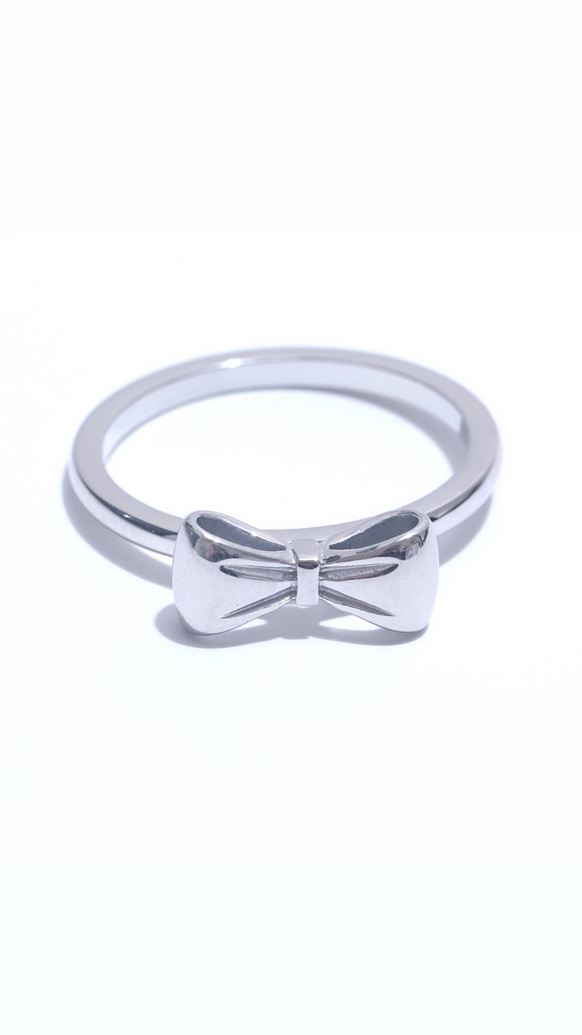 Anastasia’s Bow Ring