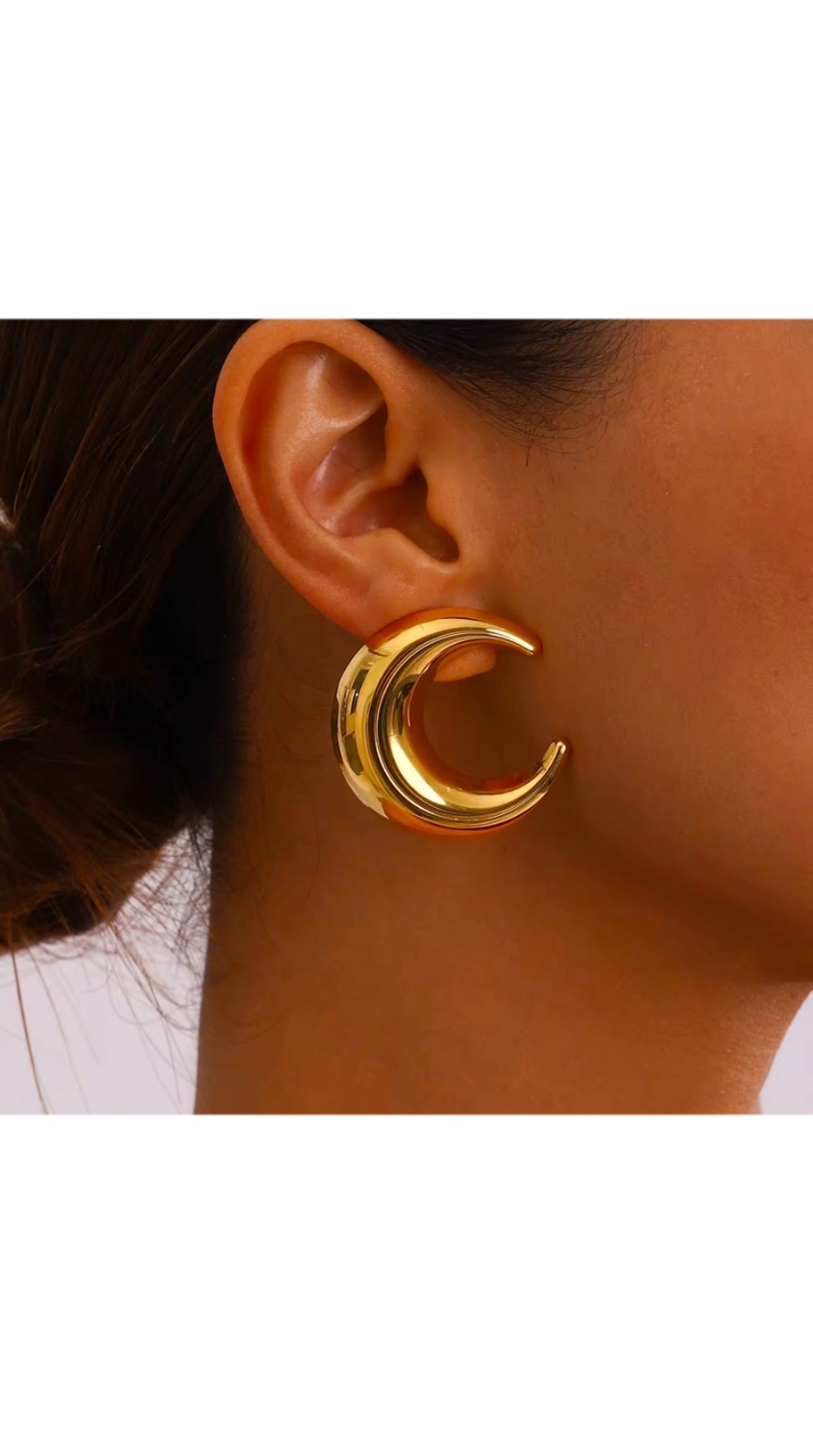 Radiant Moon Stud