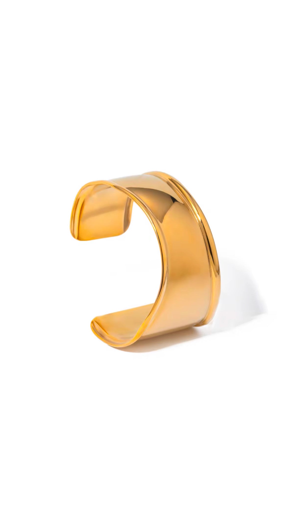 Elizabeth Bangle
