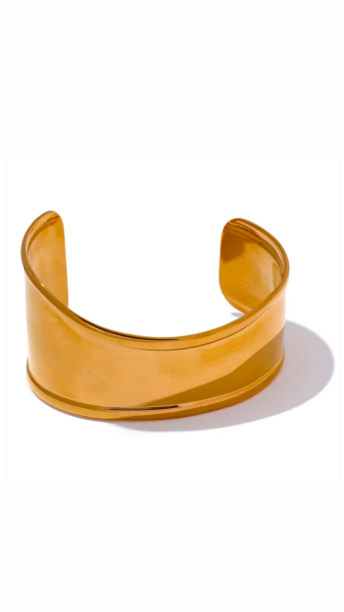 Elizabeth Bangle