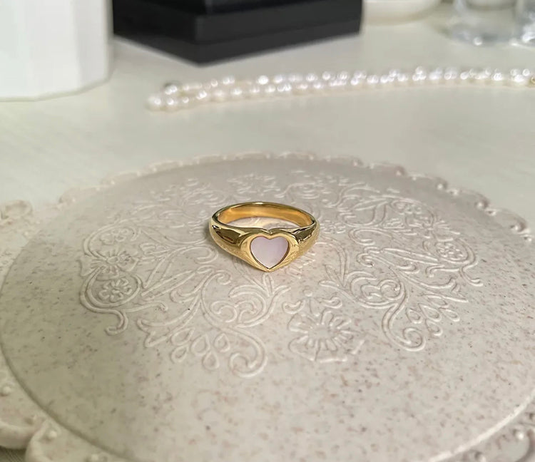 Amanda Heart Ring