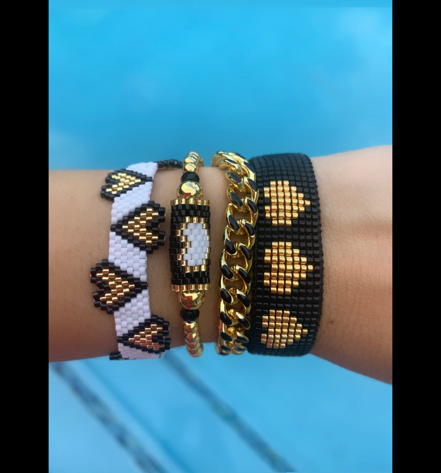 Gold Heart Miyuki Bracelet