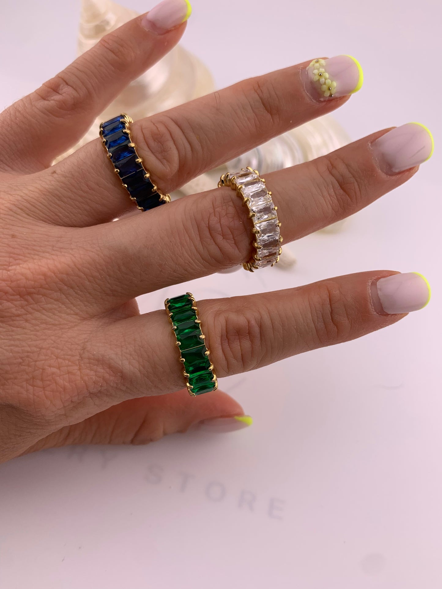 Mariana Chunky Zircon Ring