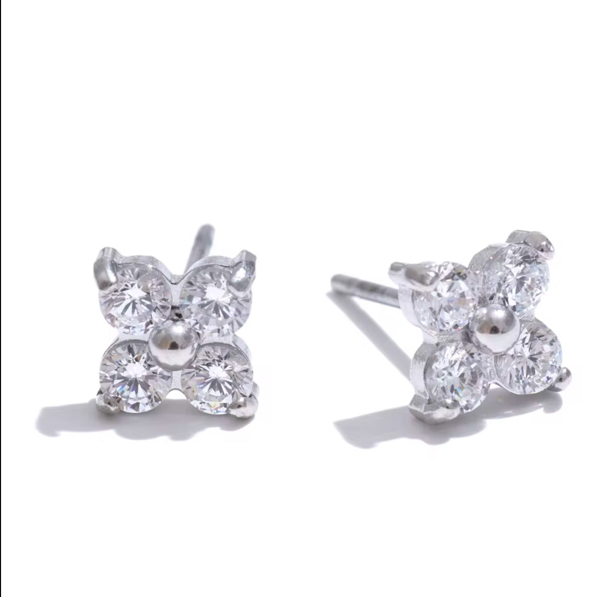 Alice Stud Earrings