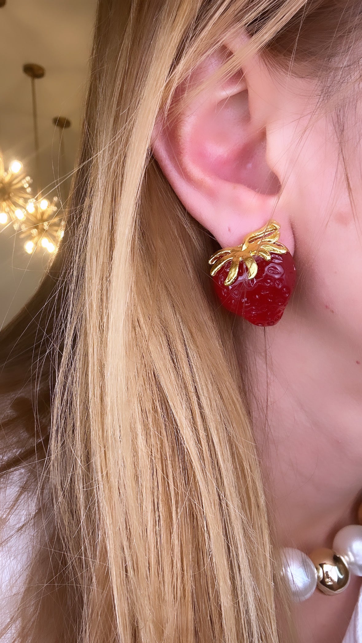 Hello Juicy Strawberry Earrings