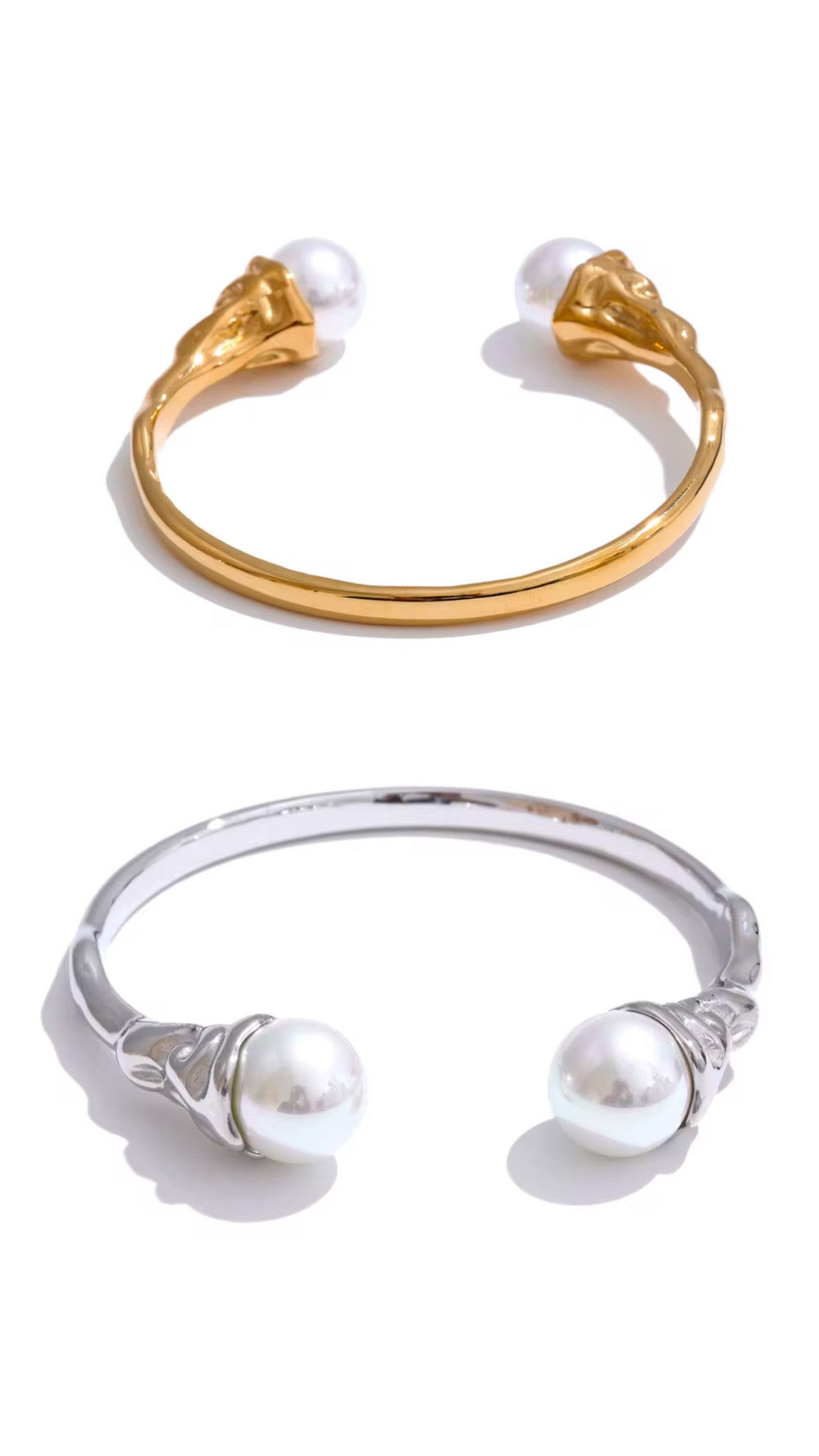 Elsa’s Pearl Bangle