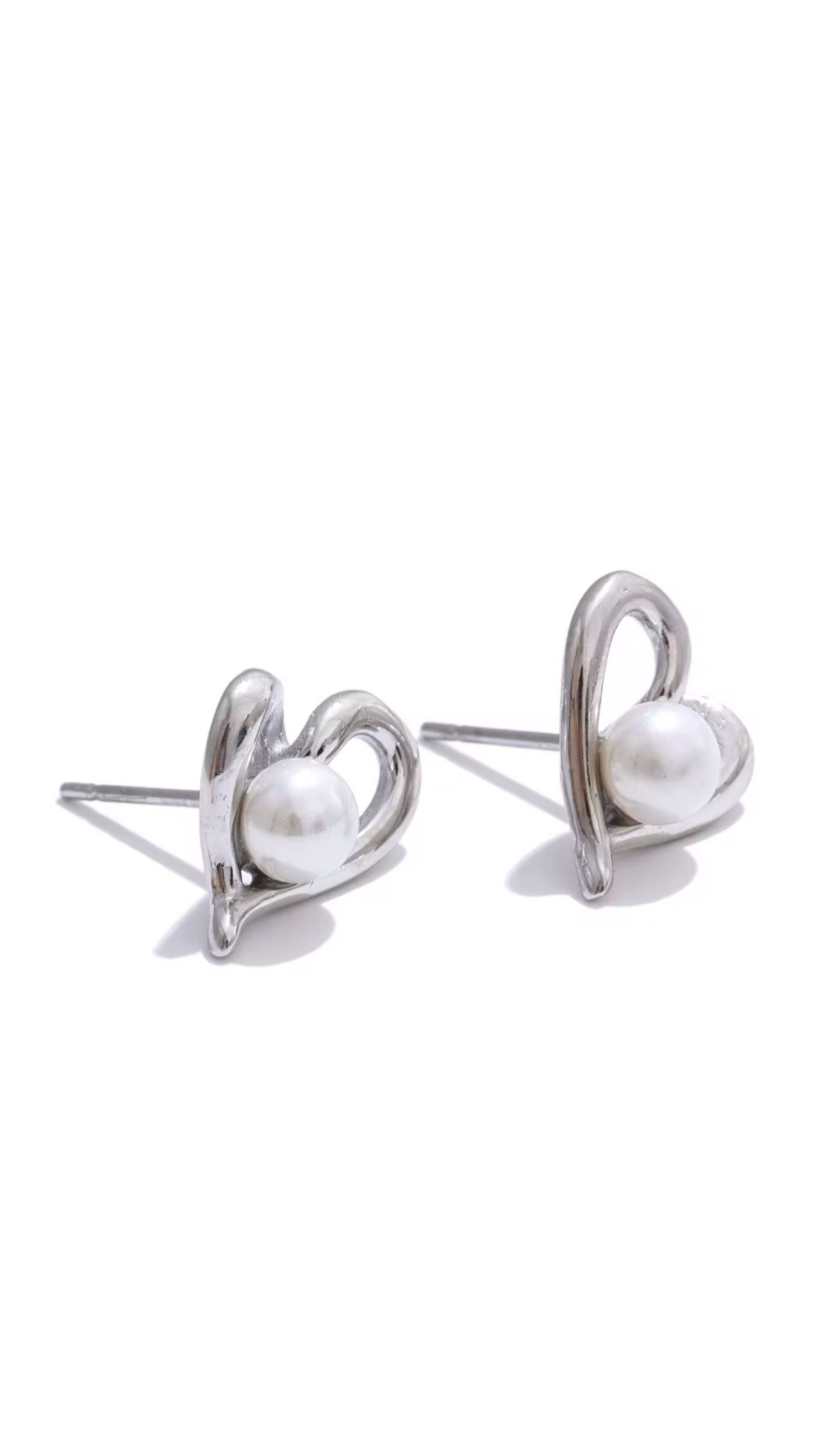 Alejandra Stud Earrings