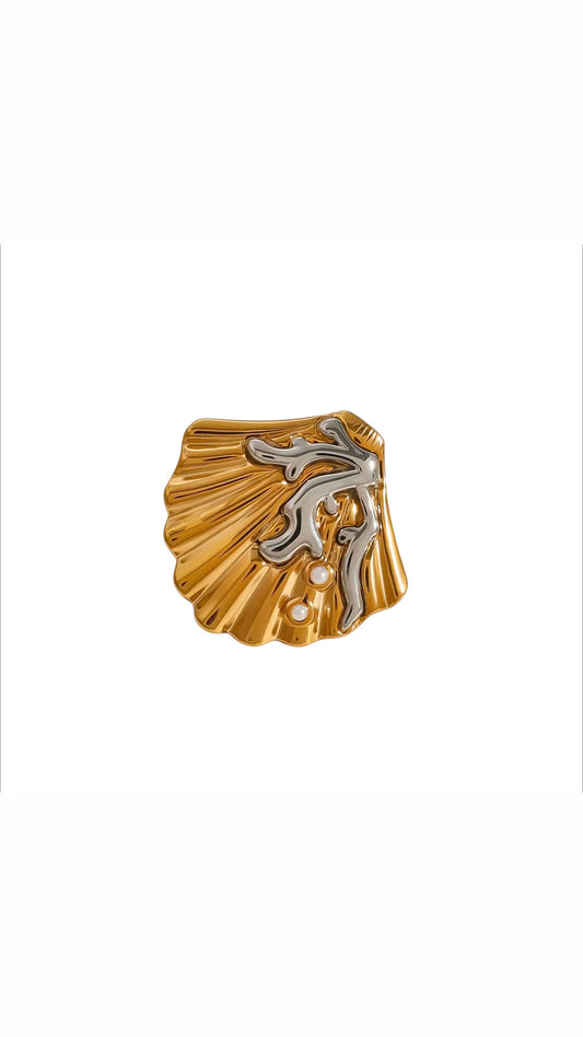 Summer Seashell Ring