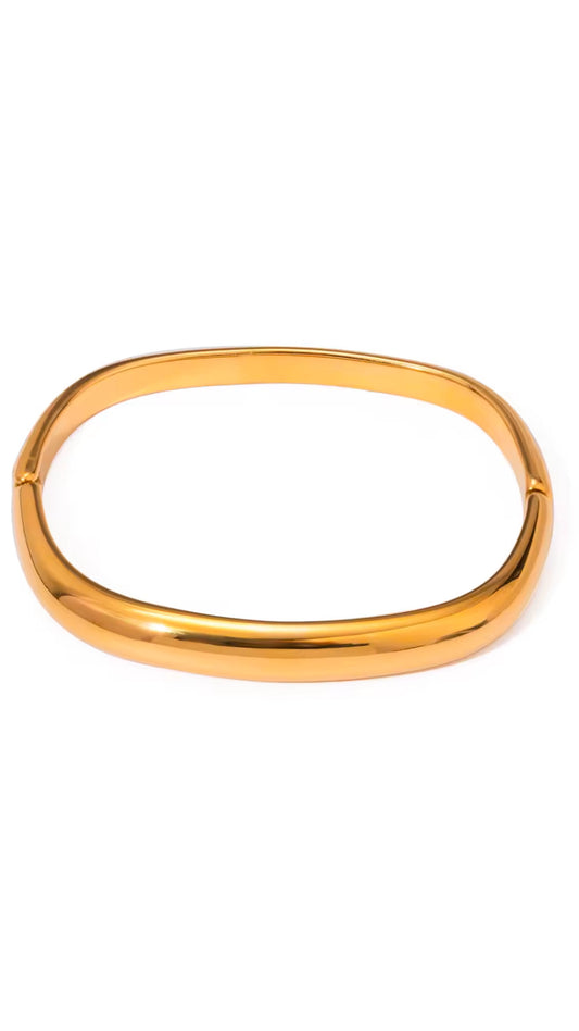 Susana Bangle