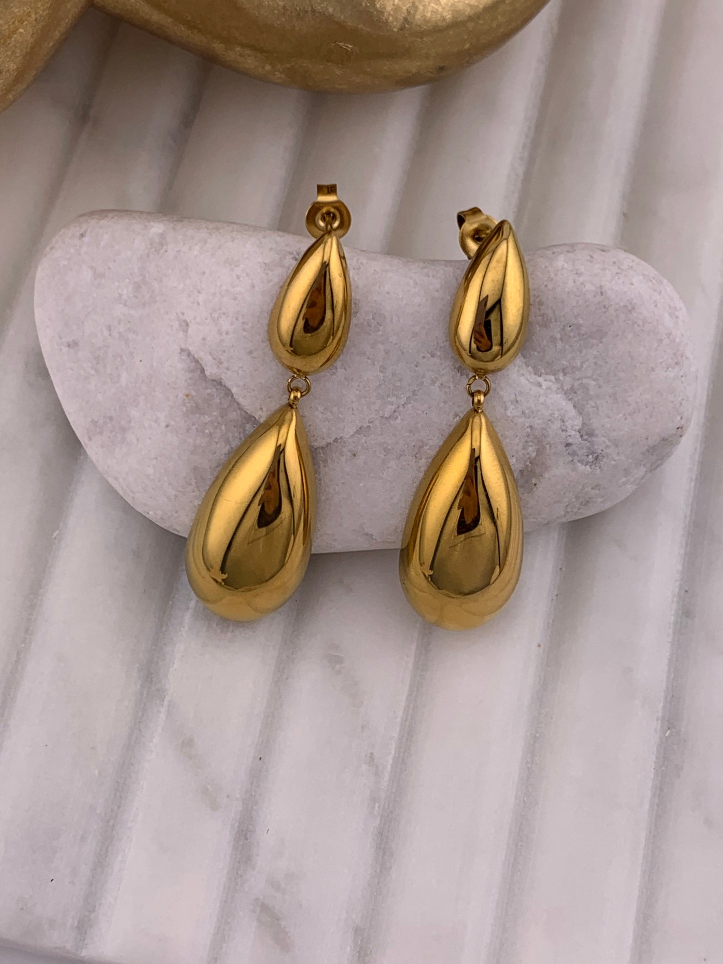 Gold Water Drop Earrings